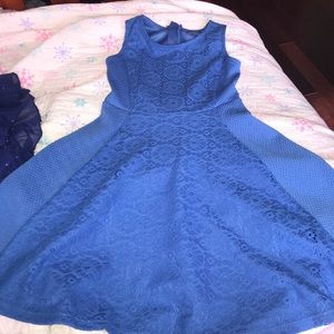 Blue lace pattern, gorgeous simple dress. Sz 6-6x